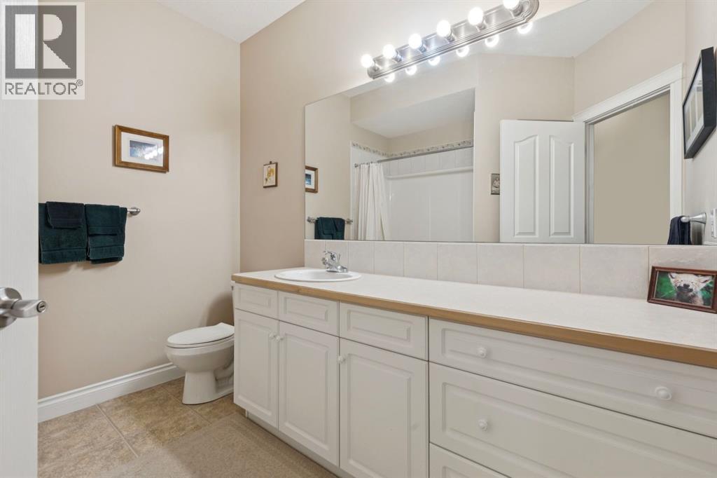 657 Woodside Court NW, Airdrie, Alberta  T4B 2W2 - Photo 41 - A2294361