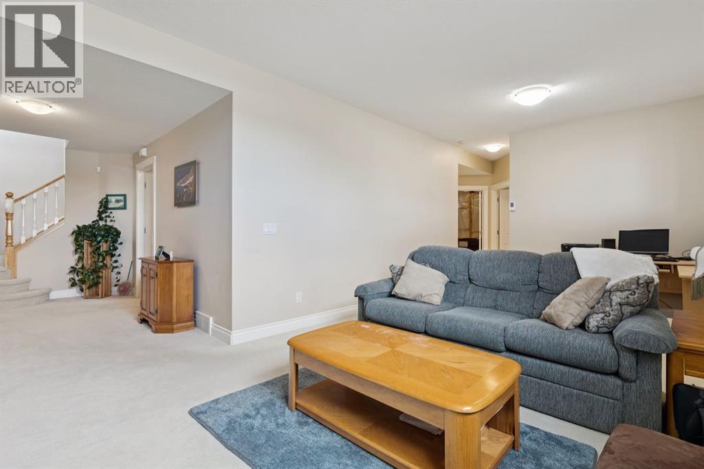 657 Woodside Court NW, Airdrie, Alberta  T4B 2W2 - Photo 37 - A2294361