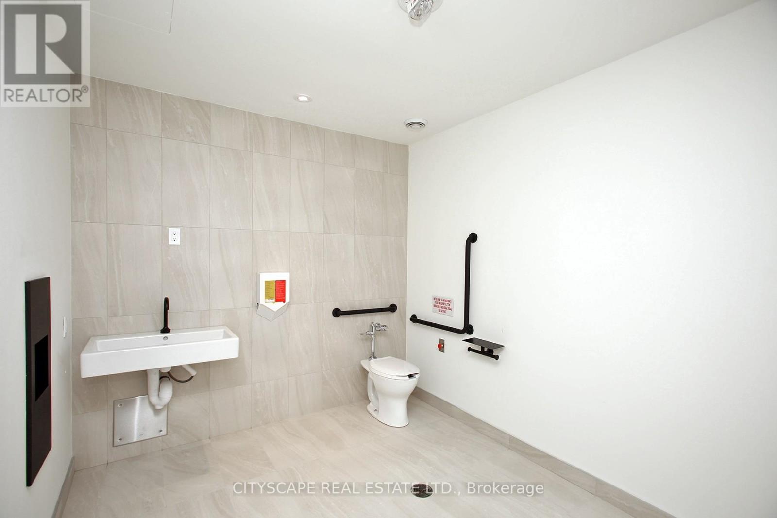 301 - 4023 The Exchange, Mississauga, Ontario  L5B 0N4 - Photo 20 - W13019506