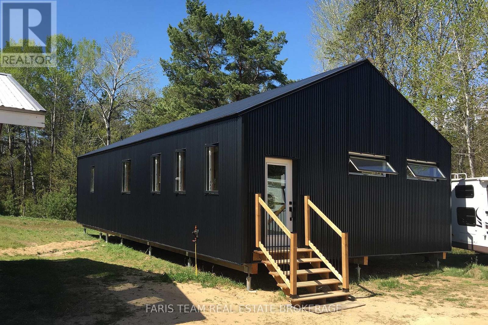 2180-2186 Highway 141, Muskoka Lakes, Ontario  P0B 1L0 - Photo 14 - X12860356