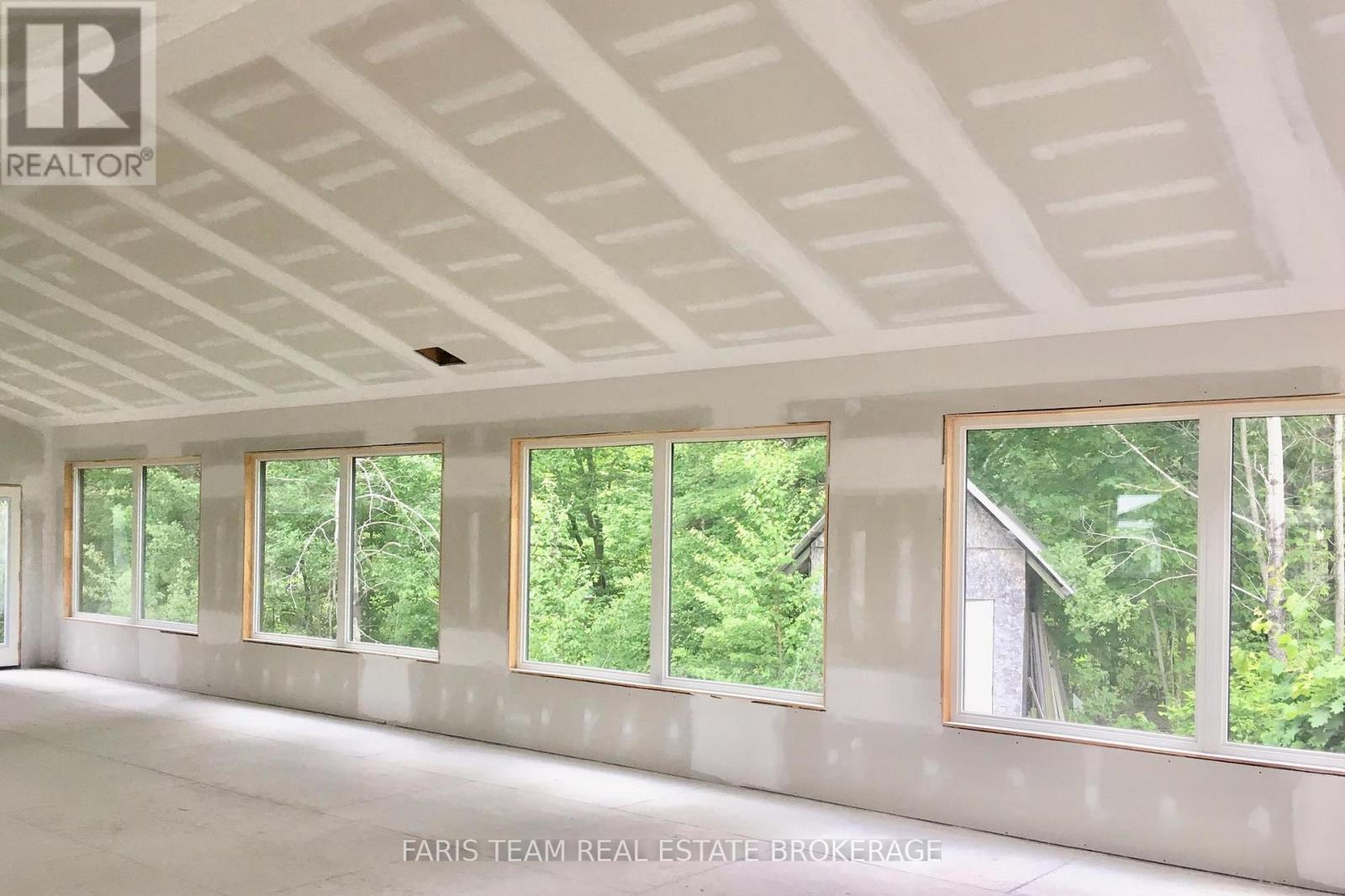 2180-2186 Highway 141, Muskoka Lakes, Ontario  P0B 1L0 - Photo 6 - X12860356