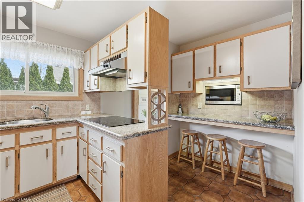 4 Tilbury Court, Hamilton, Ontario  L8T 2M4 - Photo 17 - 40819534