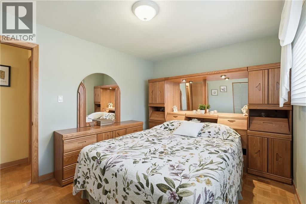 4 Tilbury Court, Hamilton, Ontario  L8T 2M4 - Photo 21 - 40819534