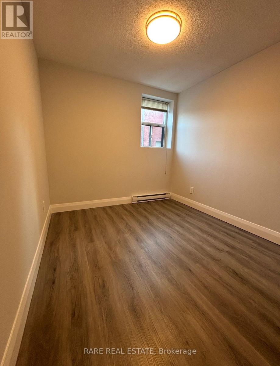 4 - 99 Bellevue Avenue, Toronto, Ontario  M5T 2N8 - Photo 4 - C13052024