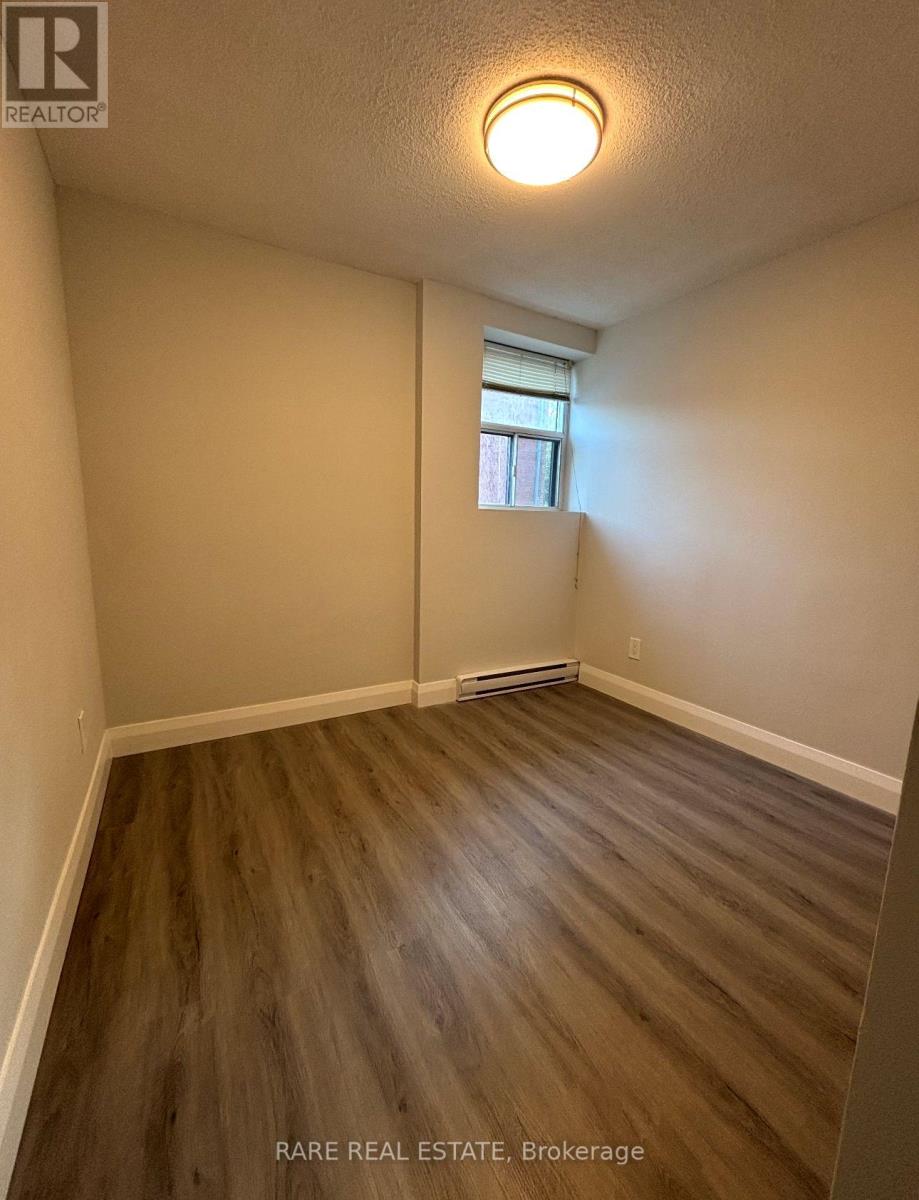 4 - 99 Bellevue Avenue, Toronto, Ontario  M5T 2N8 - Photo 6 - C13052024