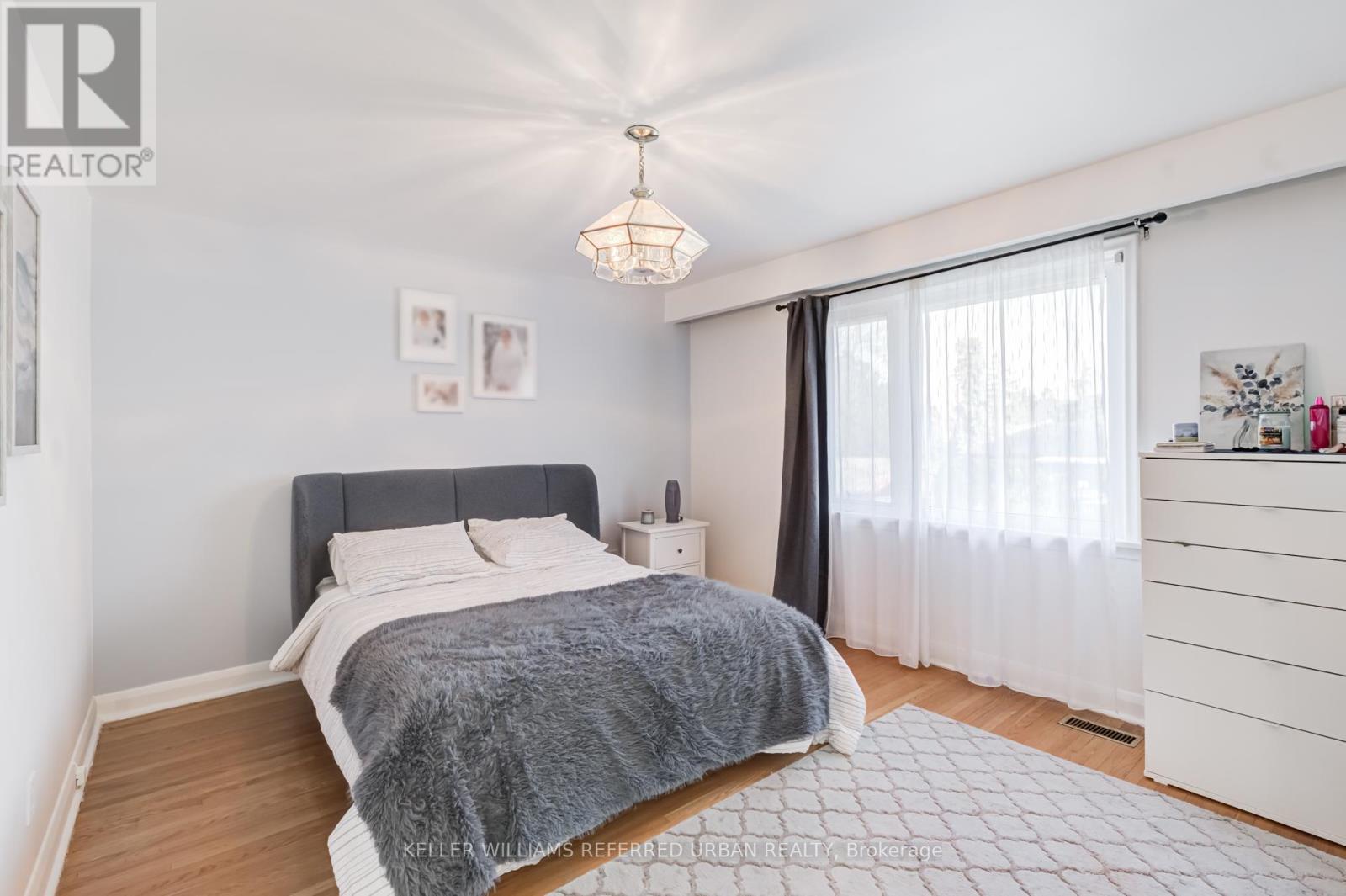 151 Newton Drive, Toronto, Ontario  M2M 2N4 - Photo 22 - C13052060