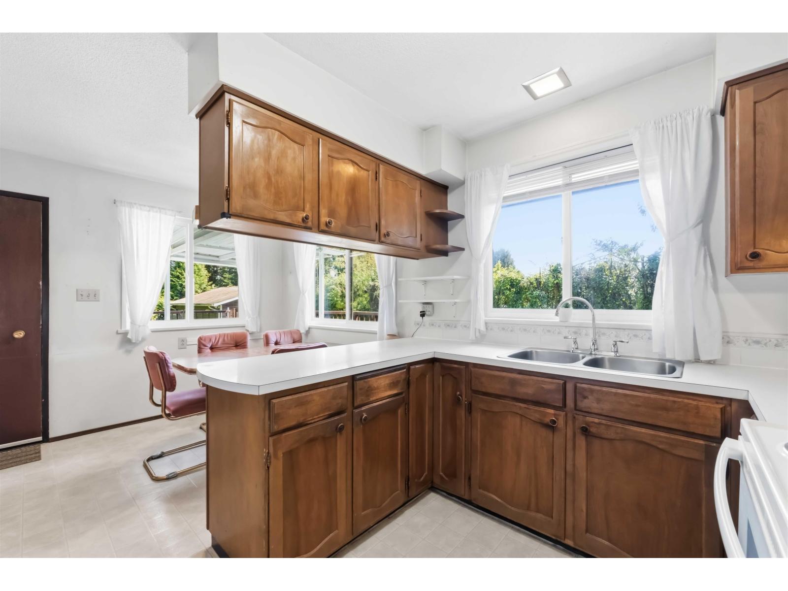 5860 172 Street, Surrey, British Columbia  V3S 3Z6 - Photo 7 - R3116604