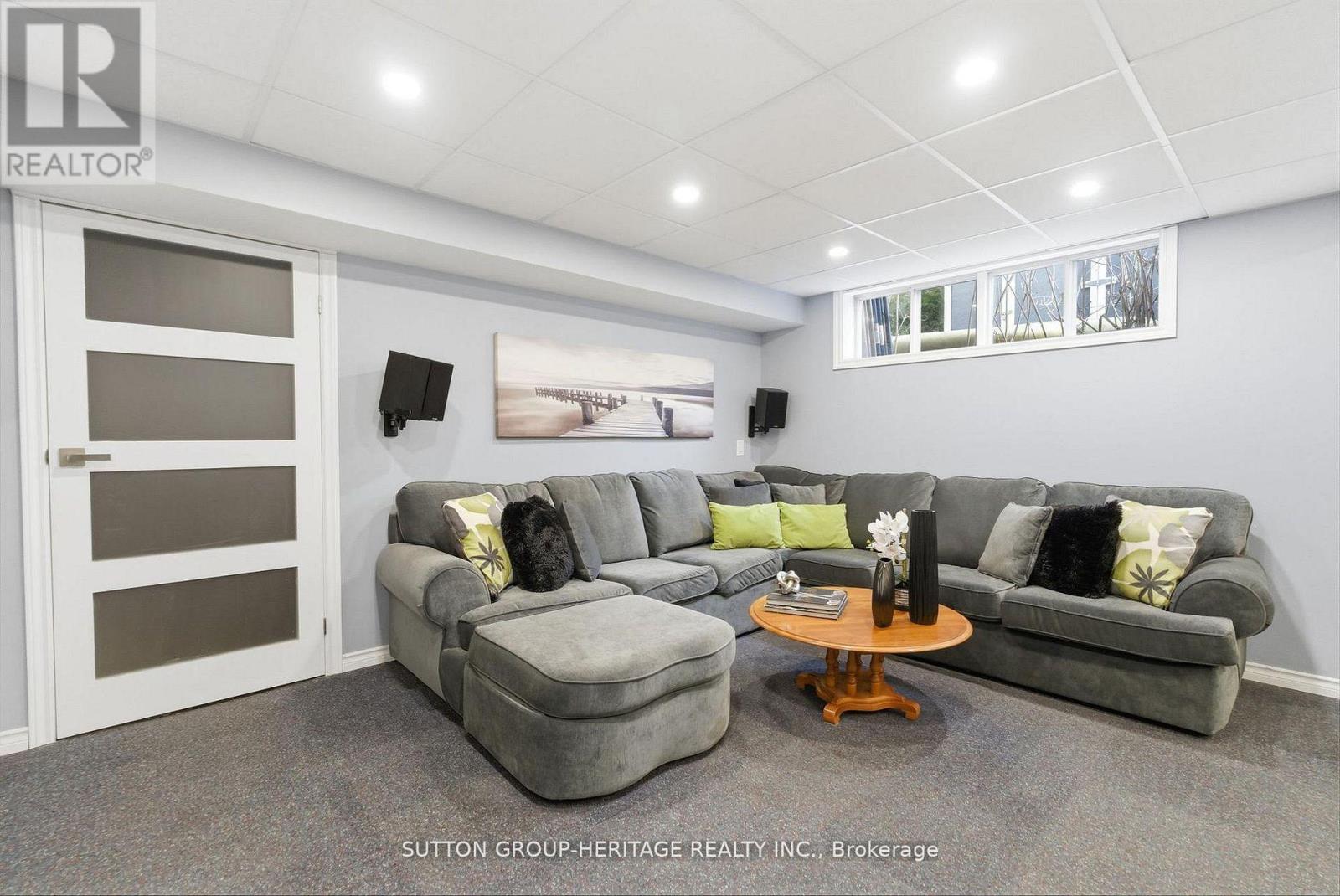 1886 Malden Crescent, Pickering, Ontario  L1V 3G4 - Photo 36 - E13051974