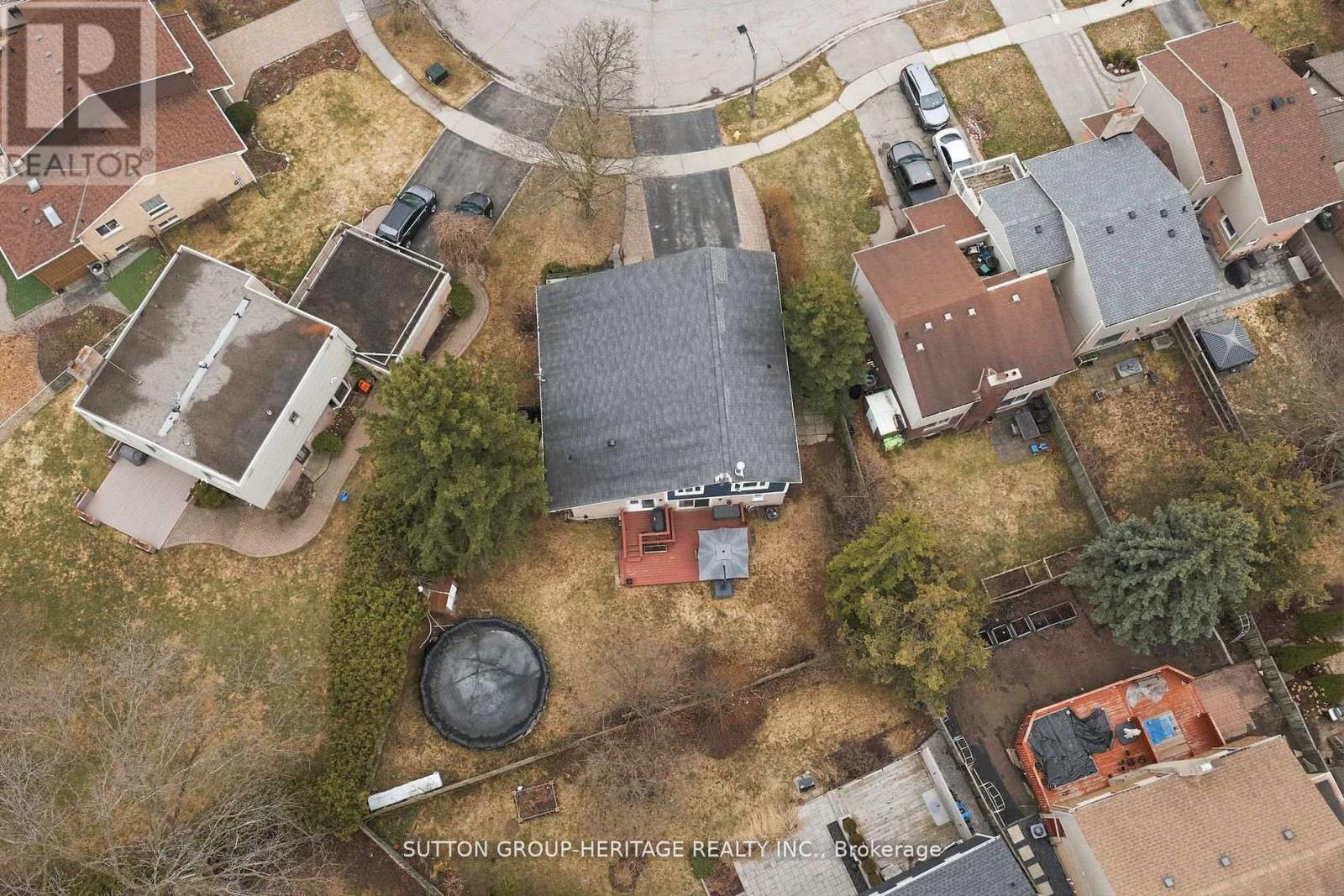 1886 Malden Crescent, Pickering, Ontario  L1V 3G4 - Photo 47 - E13051974