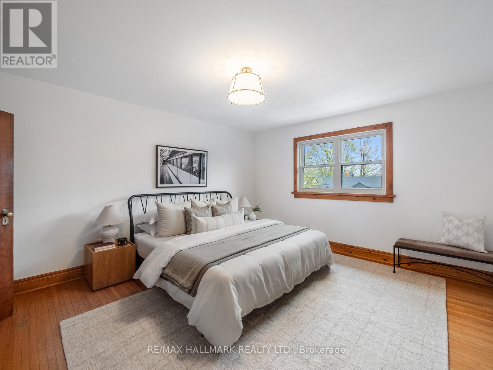 88 Eastwood Road, Toronto, Ontario  M4L 2C8 - Photo 21 - E13052026