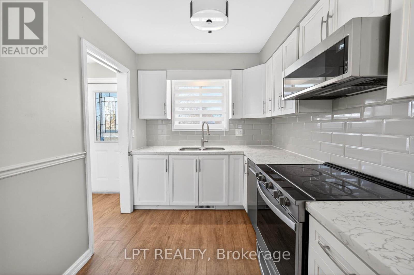 340 Fairlawn Street, Oshawa, Ontario  L1J 4R3 - Photo 6 - E13052138