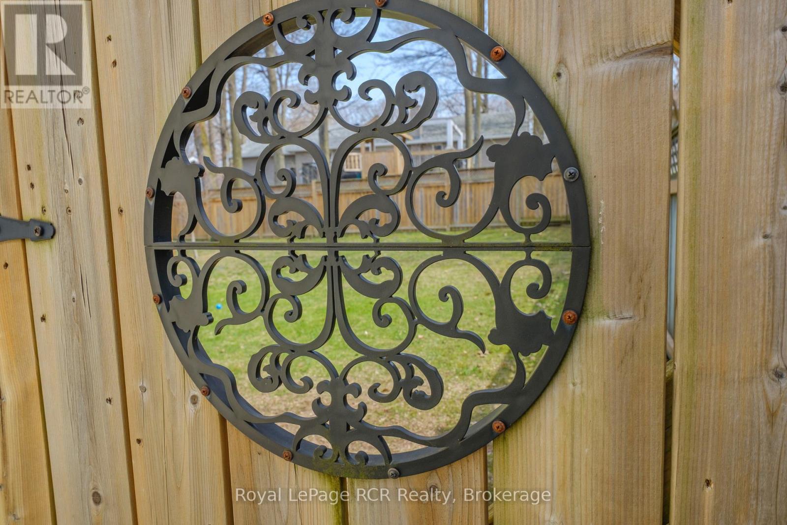 383 Wellington Street, Saugeen Shores, Ontario  N0H 2C4 - Photo 41 - X13047634