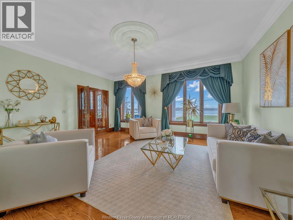 883 Front Road South, Amherstburg, Ontario  N9V 2M4 - Photo 15 - 26008736