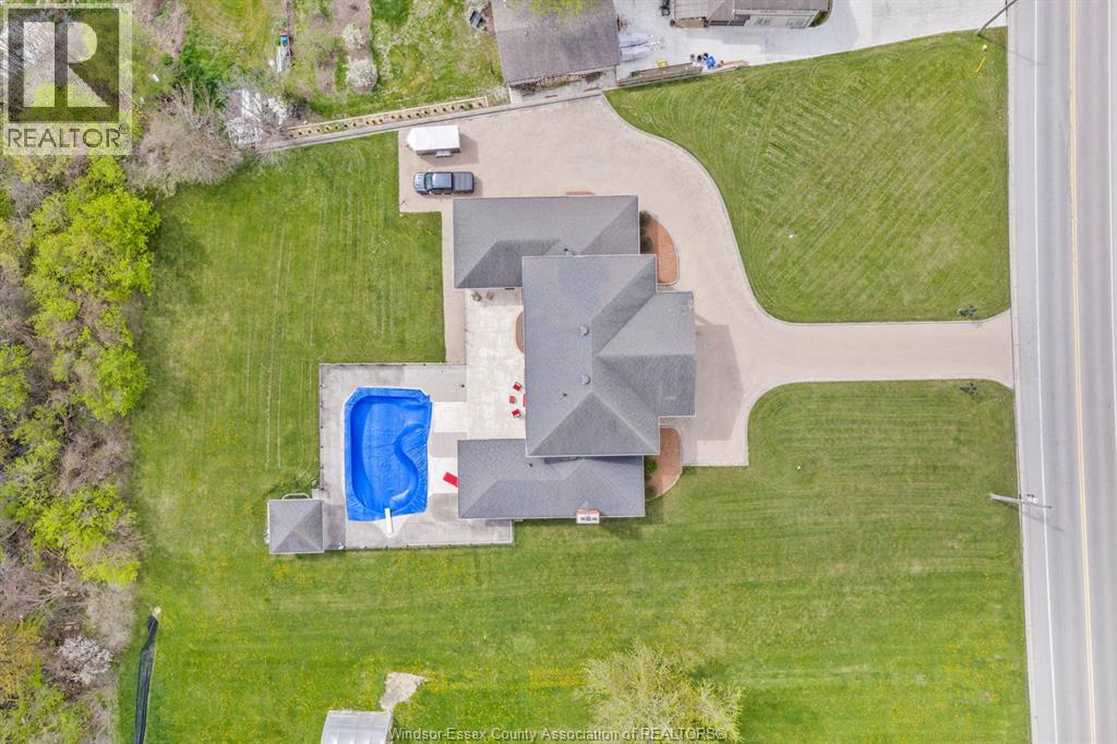 883 Front Road South, Amherstburg, Ontario  N9V 2M4 - Photo 5 - 26008736