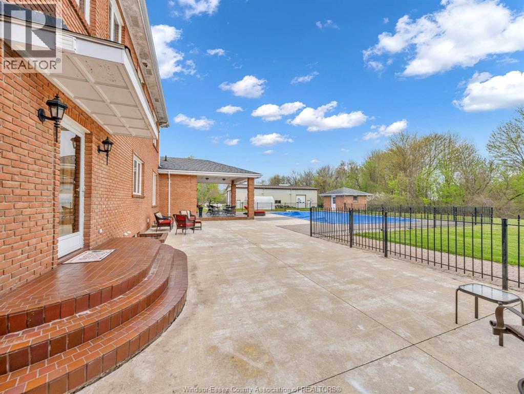 883 Front Road South, Amherstburg, Ontario  N9V 2M4 - Photo 8 - 26008736