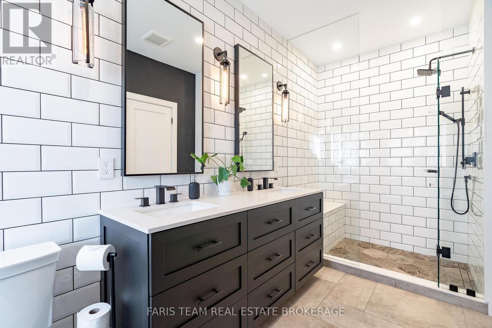 1986 Forest Valley Drive, Innisfil, Ontario  L9S 4A5 - Photo 23 - N13051986