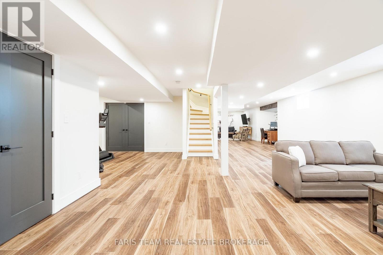 1986 Forest Valley Drive, Innisfil, Ontario  L9S 4A5 - Photo 28 - N13051986