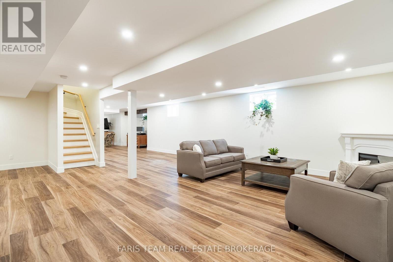 1986 Forest Valley Drive, Innisfil, Ontario  L9S 4A5 - Photo 30 - N13051986