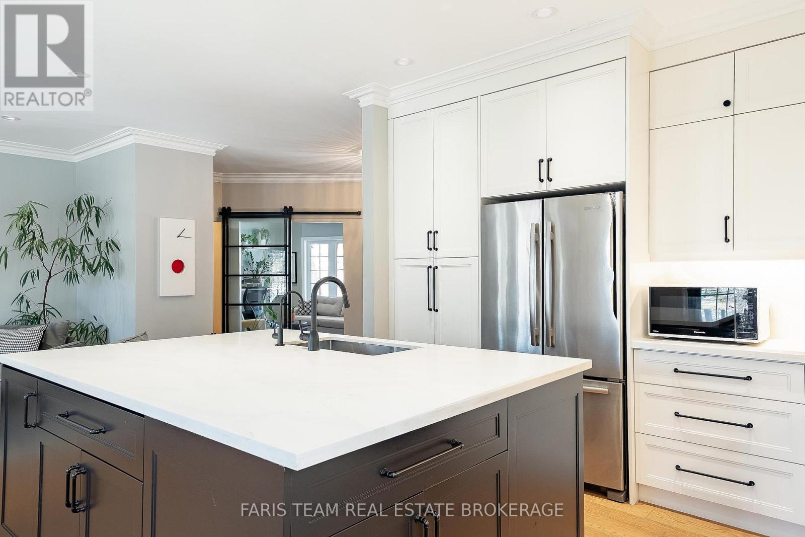 1986 Forest Valley Drive, Innisfil, Ontario  L9S 4A5 - Photo 8 - N13051986