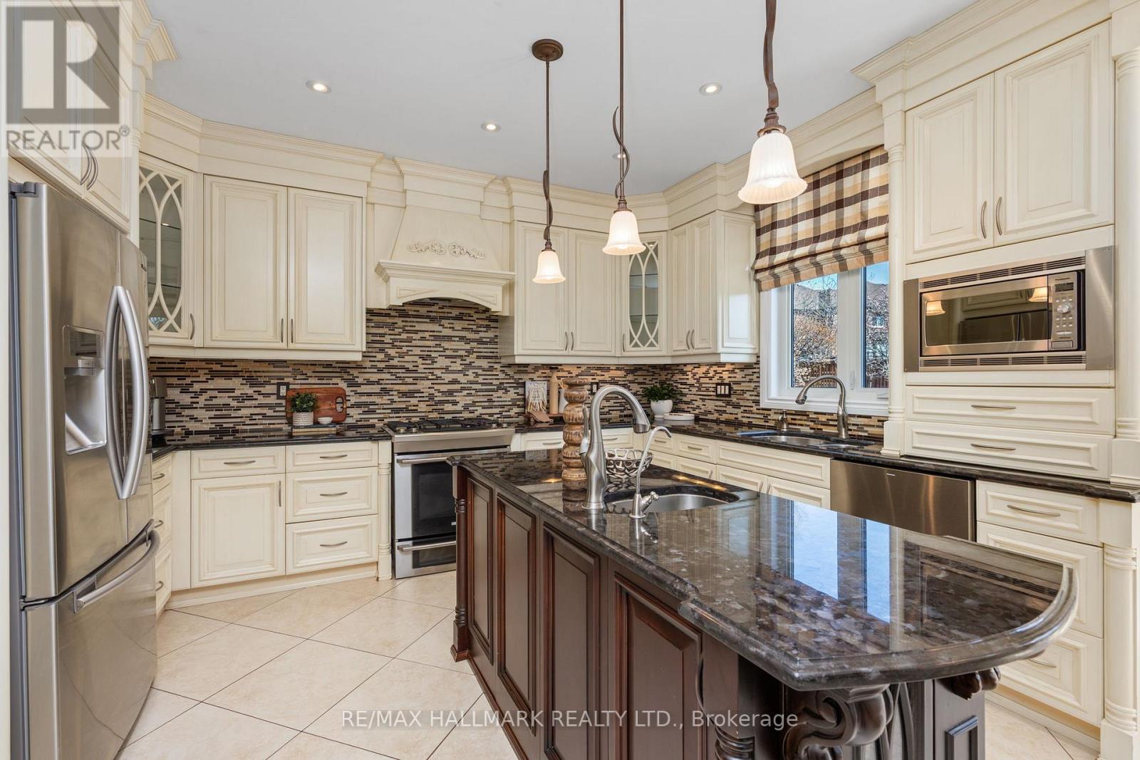 39 Fairmont Avenue, Vaughan (Maple), Ontario  L6A 2P1 - Photo 11 - N13052006