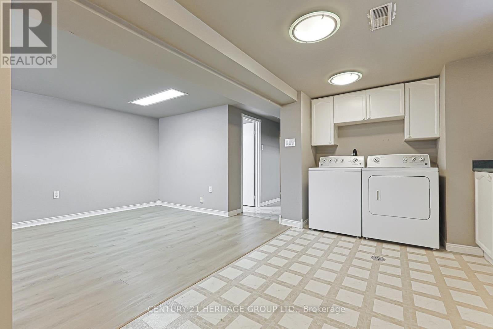 42 Lindsay Avenue, Newmarket, Ontario  L3Y 4N6 - Photo 15 - N13052010