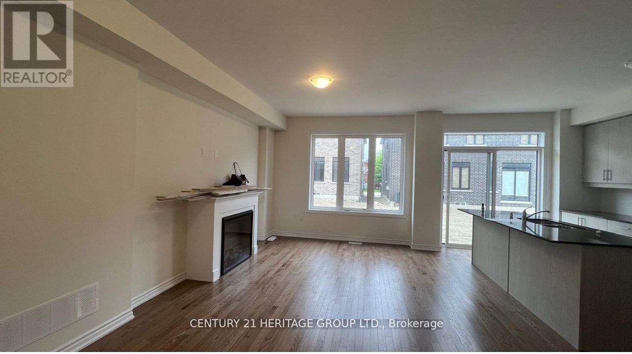 22 Blick Crescent, Aurora, Ontario  L4G 7Y9 - Photo 4 - N13052014