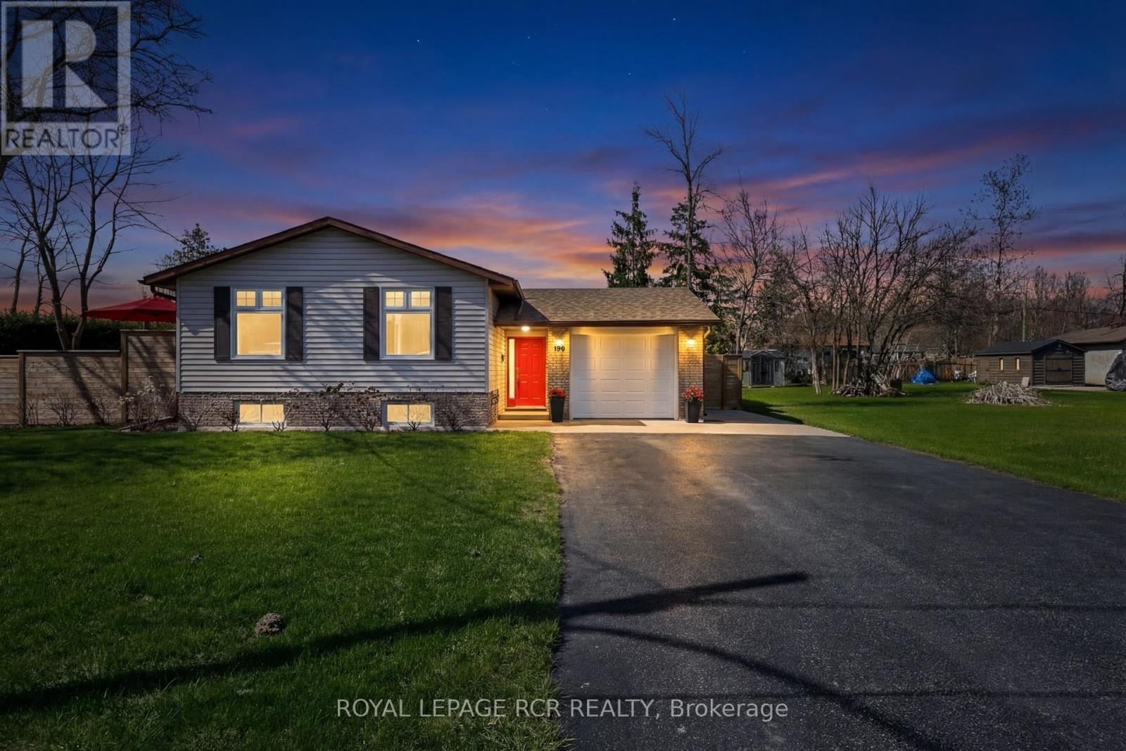 190 Parkview Road, Georgina, Ontario  L4P 2J7 - Photo 2 - N13052072