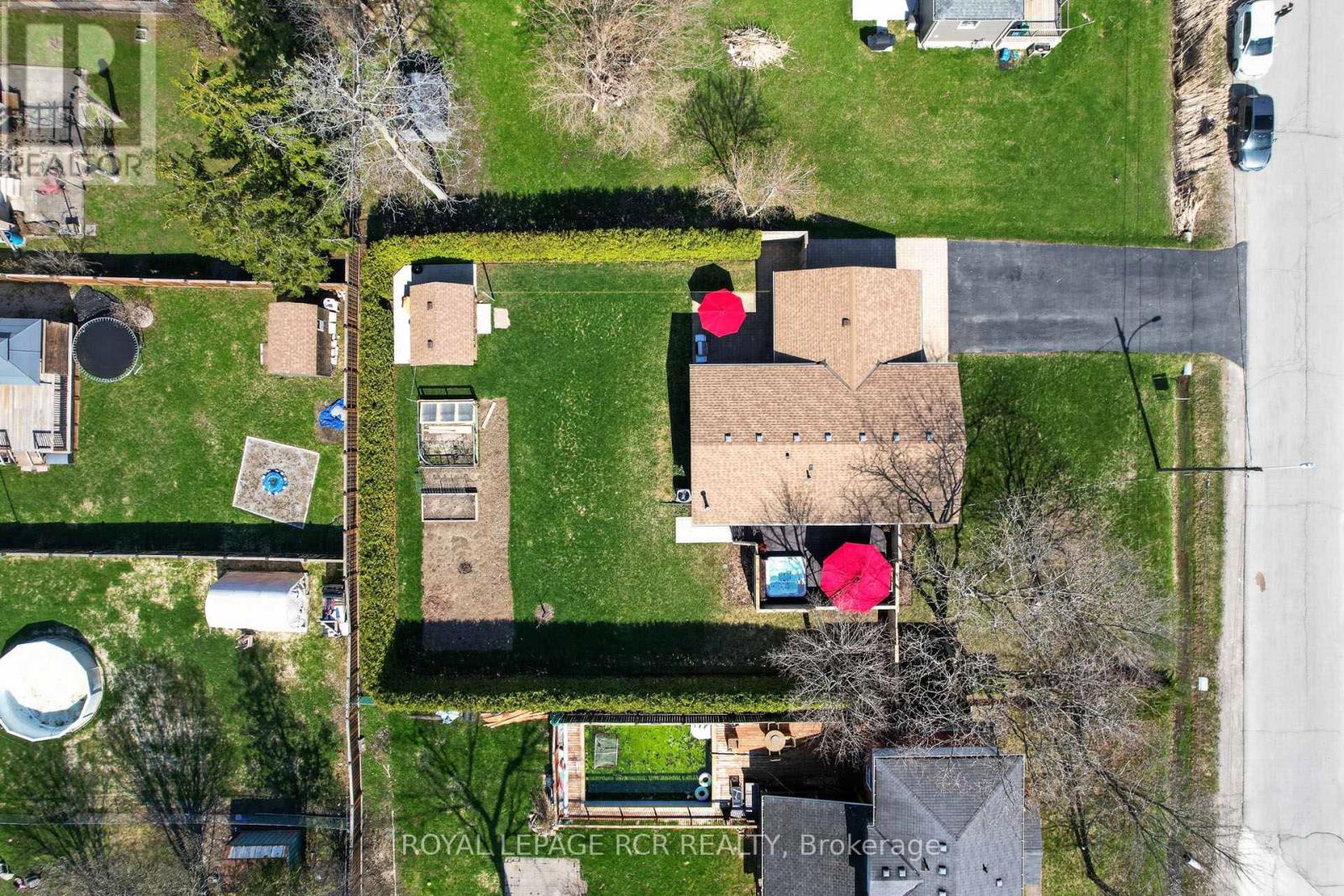 190 Parkview Road, Georgina, Ontario  L4P 2J7 - Photo 24 - N13052072