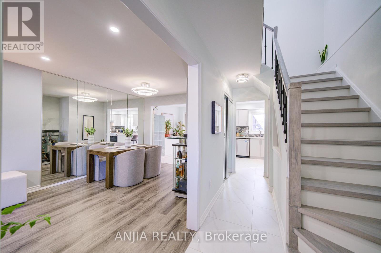 83 Mcclintock Crescent, Vaughan, Ontario  L4J 2S8 - Photo 13 - N13052086