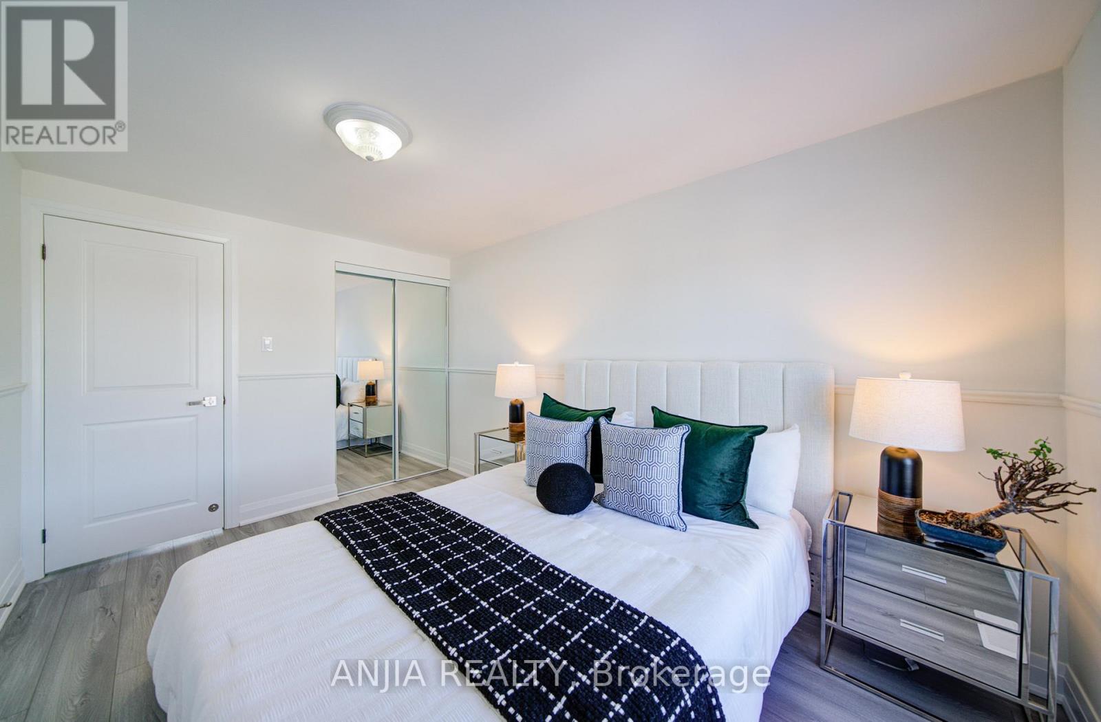 83 Mcclintock Crescent, Vaughan, Ontario  L4J 2S8 - Photo 22 - N13052086