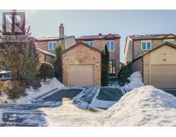 83 MCCLINTOCK CRESCENT, Vaughan, Ontario