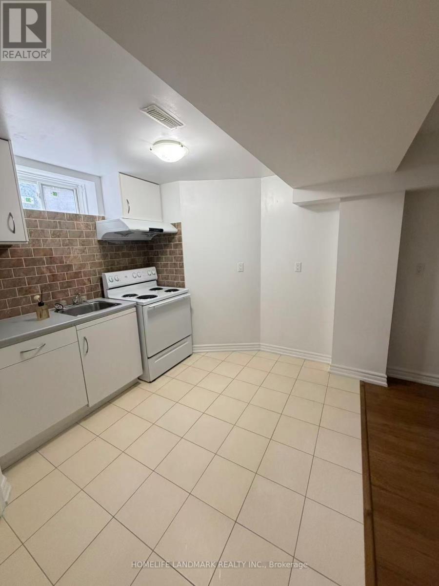 30 Marlow Crescent, Markham (Markville), Ontario  L3R 4P5 - Photo 3 - N13052114