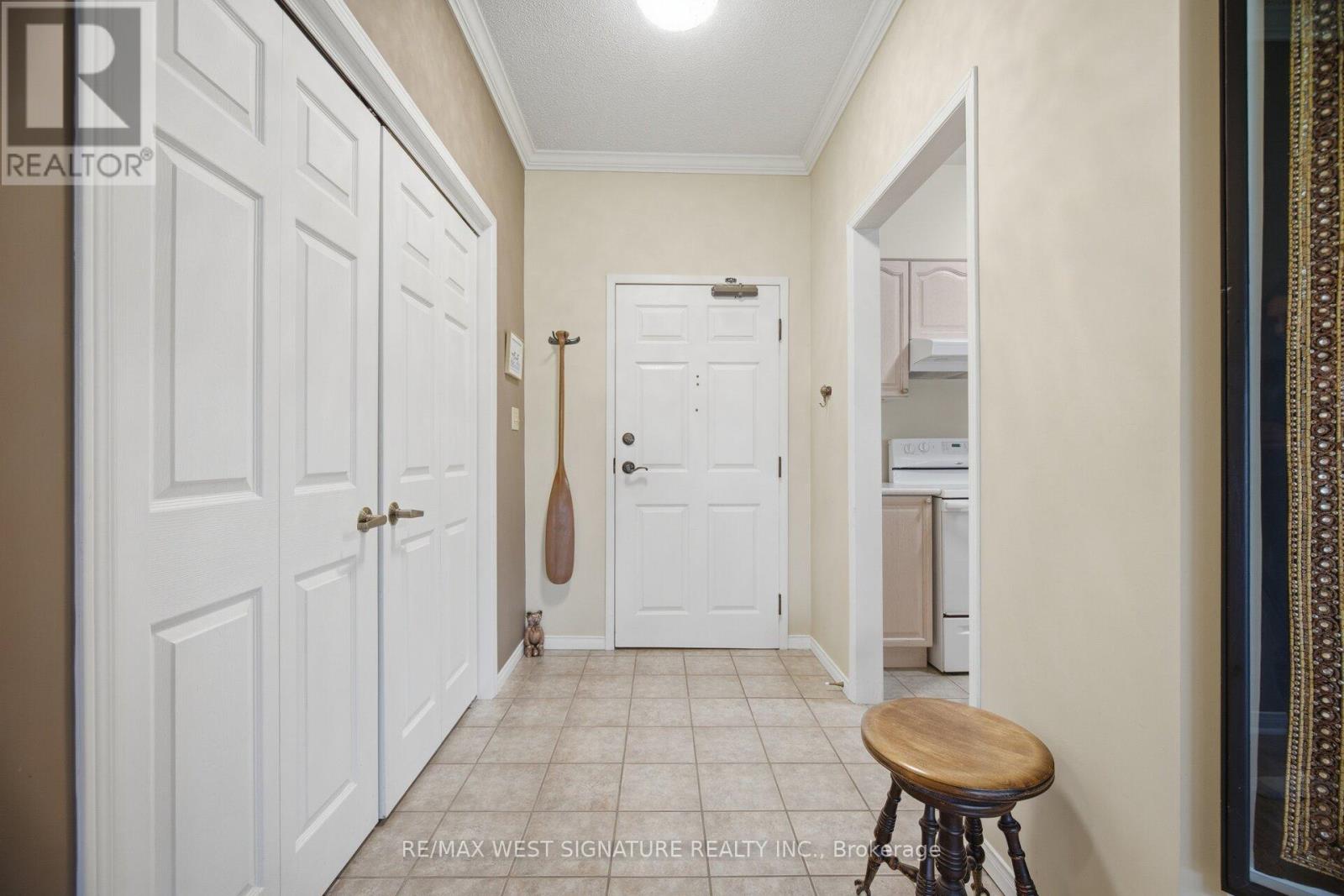 102 - 75 Treelawn Boulevard, Vaughan, Ontario  L0J 1C0 - Photo 8 - N13052146