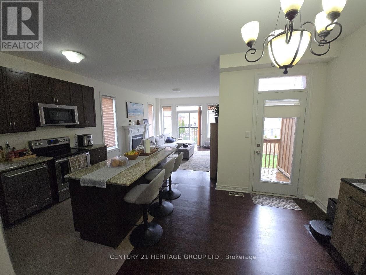 67 Port Arthur Crescent, Richmond Hill, Ontario  L4E 0Z9 - Photo 8 - N13052190