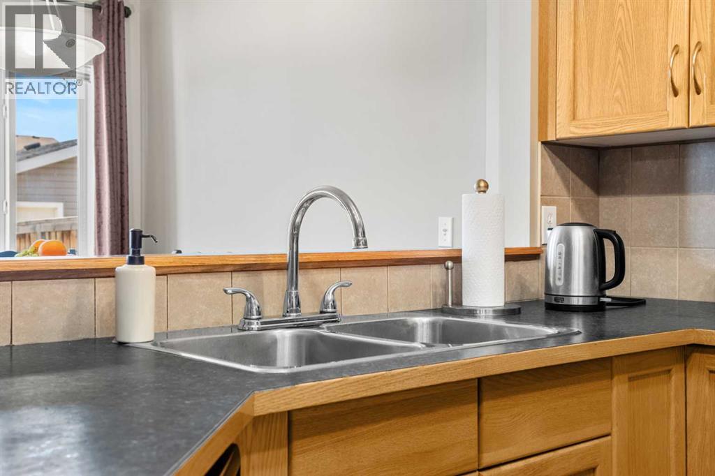 83 Saddlebrook Gardens Ne, Calgary, Alberta  T3J 5M5 - Photo 12 - A2296080