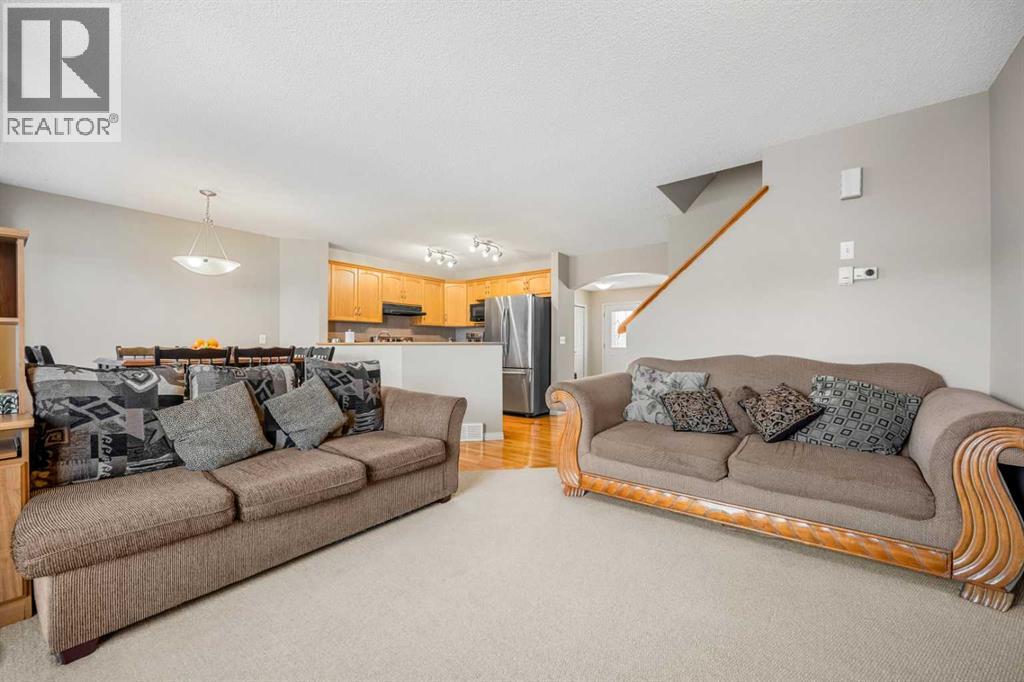 83 Saddlebrook Gardens Ne, Calgary, Alberta  T3J 5M5 - Photo 19 - A2296080