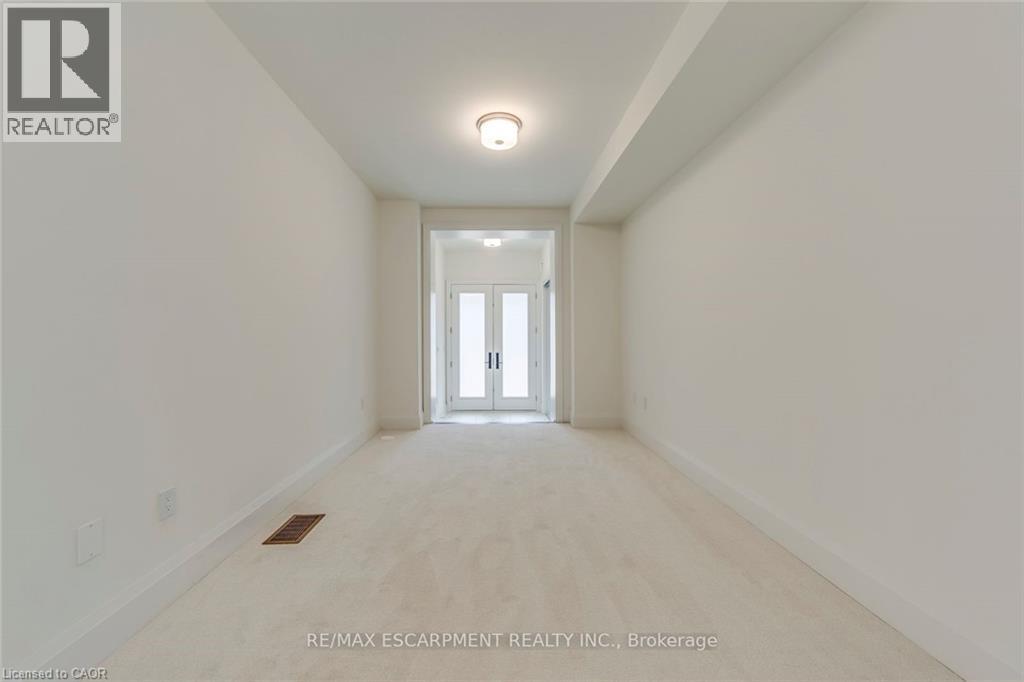 3323 Azam Way, Oakville, Ontario  L6M 5S3 - Photo 6 - 40824122