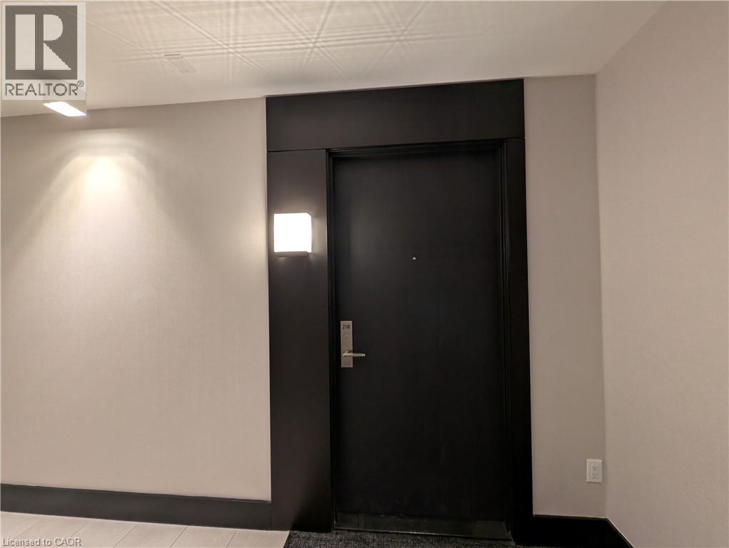 55 Duke Street W Unit# 2106, Kitchener, Ontario  N2H 0C9 - Photo 4 - 40822845