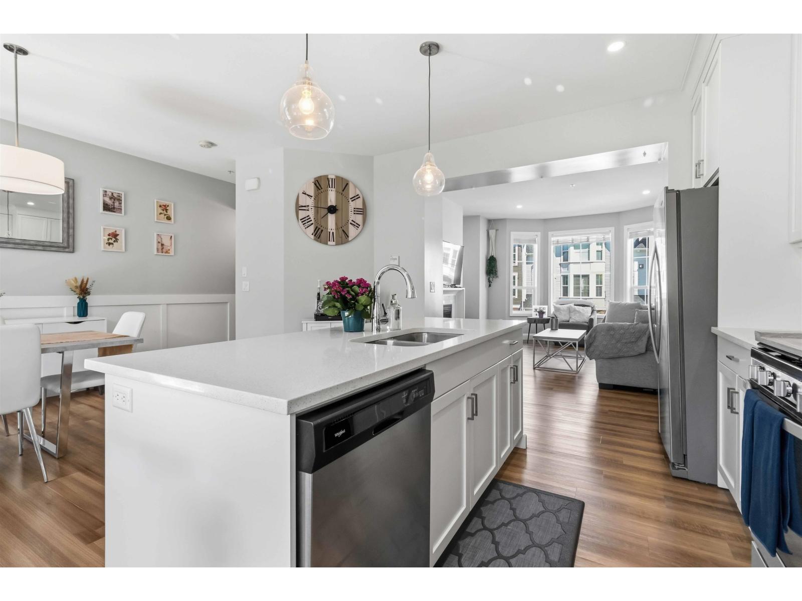 5529 Driftwood Street, Sardis South, Chilliwack, British Columbia  V2R 6A3 - Photo 10 - R3115849