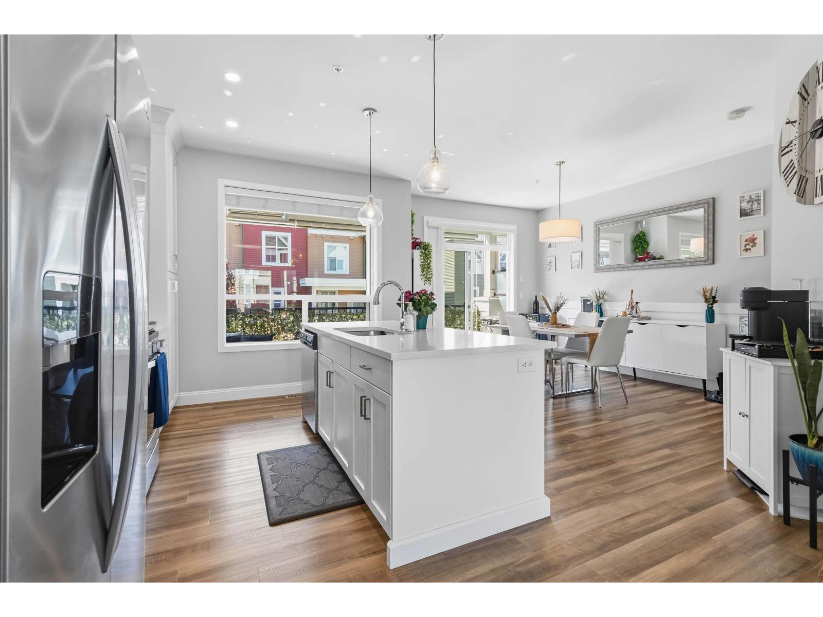 5529 Driftwood Street, Sardis South, Chilliwack, British Columbia  V2R 6A3 - Photo 9 - R3115849