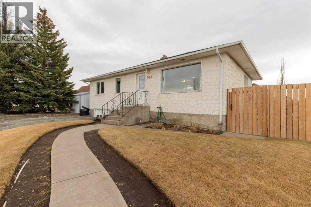 304 21 Street, Fort Macleod, Alberta  T0L 0Z0 - Photo 4 - A2291424