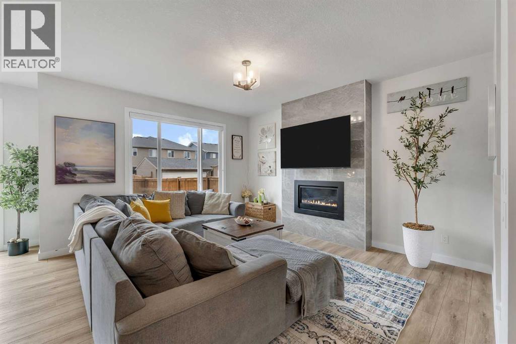 178 Creekstone Path SW, Calgary, Alberta  T2X 4P8 - Photo 8 - A2294914