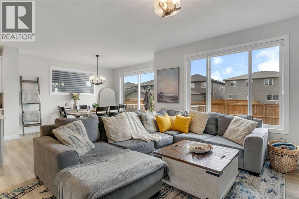 178 Creekstone Path SW, Calgary, Alberta  T2X 4P8 - Photo 9 - A2294914