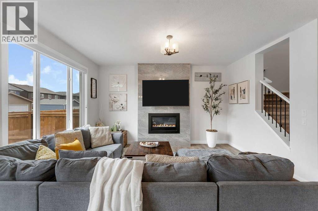 178 Creekstone Path SW, Calgary, Alberta  T2X 4P8 - Photo 7 - A2294914