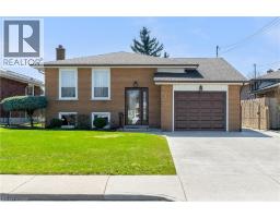 11 FOREST HILL Crescent, Hamilton, Ontario