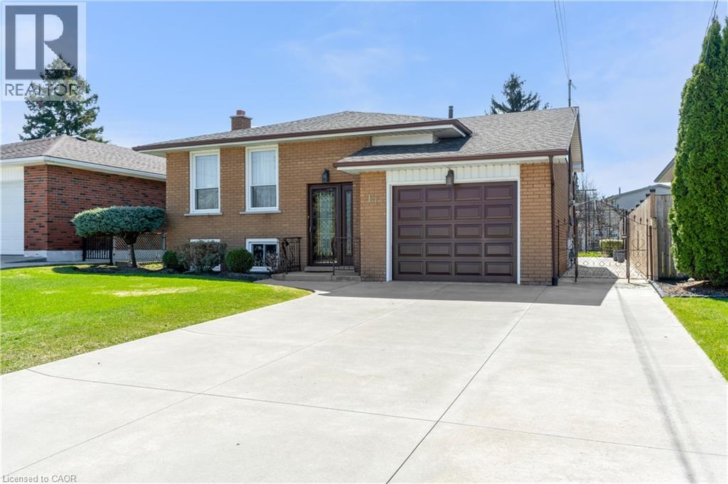 11 Forest Hill Crescent, Hamilton, Ontario  L8K 5V2 - Photo 4 - 40819197