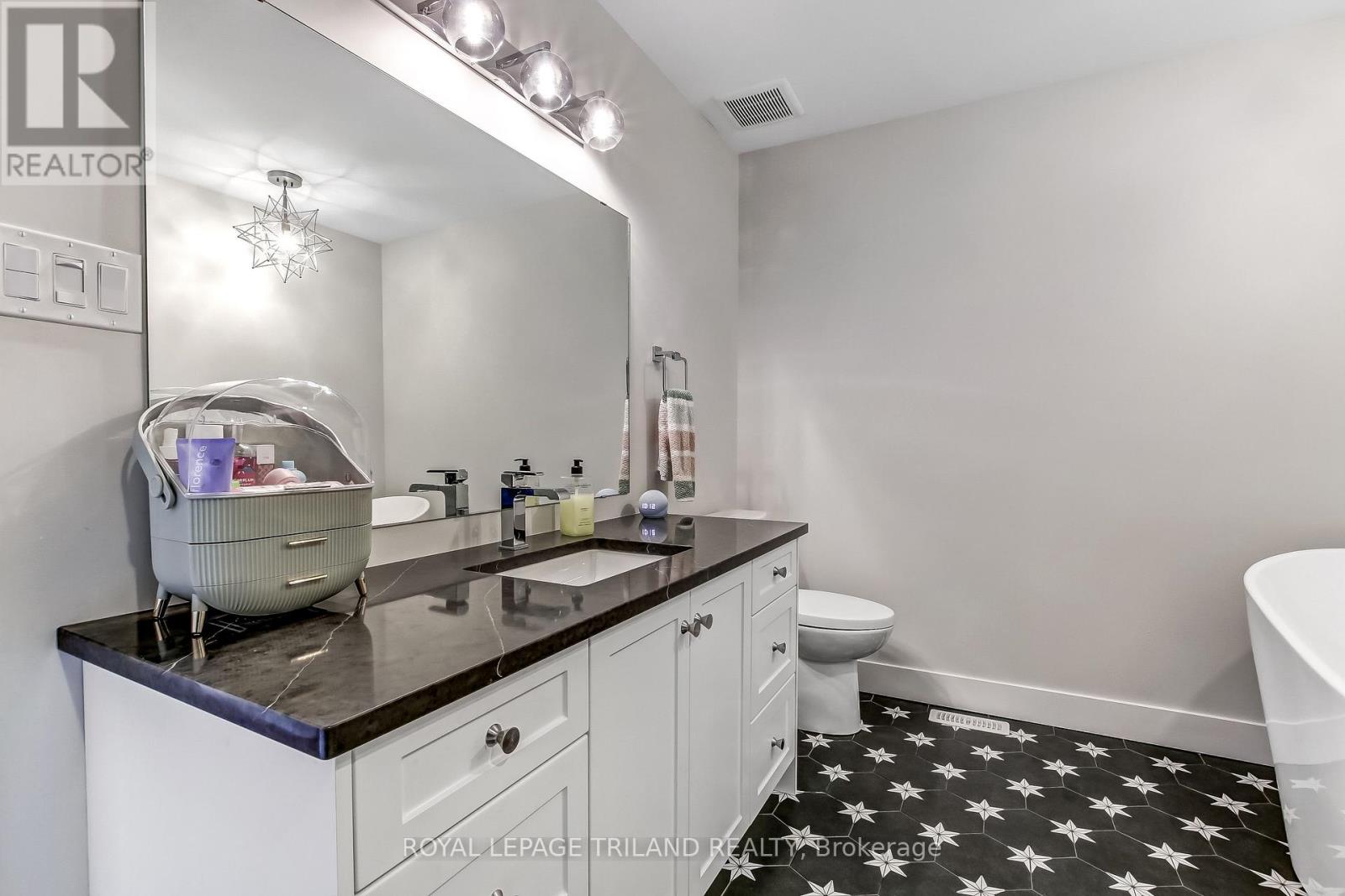 148 Old Field Lane, Central Elgin, Ontario  N5L 0A9 - Photo 26 - X13052198