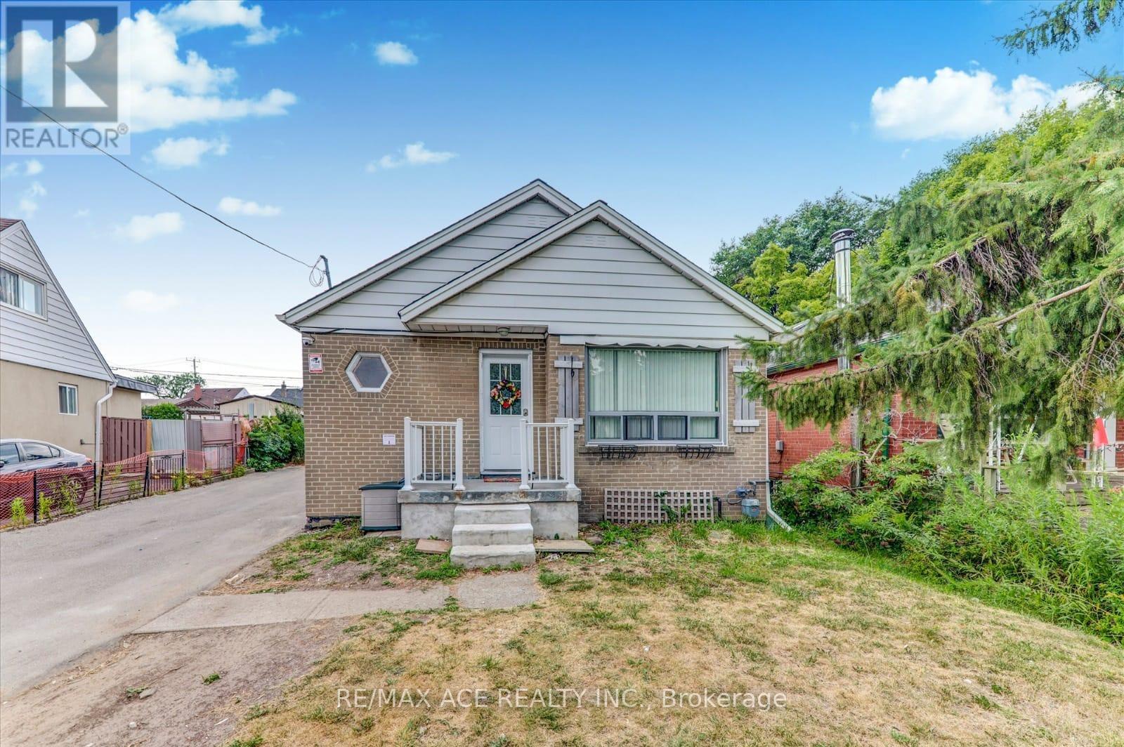 BSMT - 20 SNARESBROOK DRIVE, Toronto, Ontario