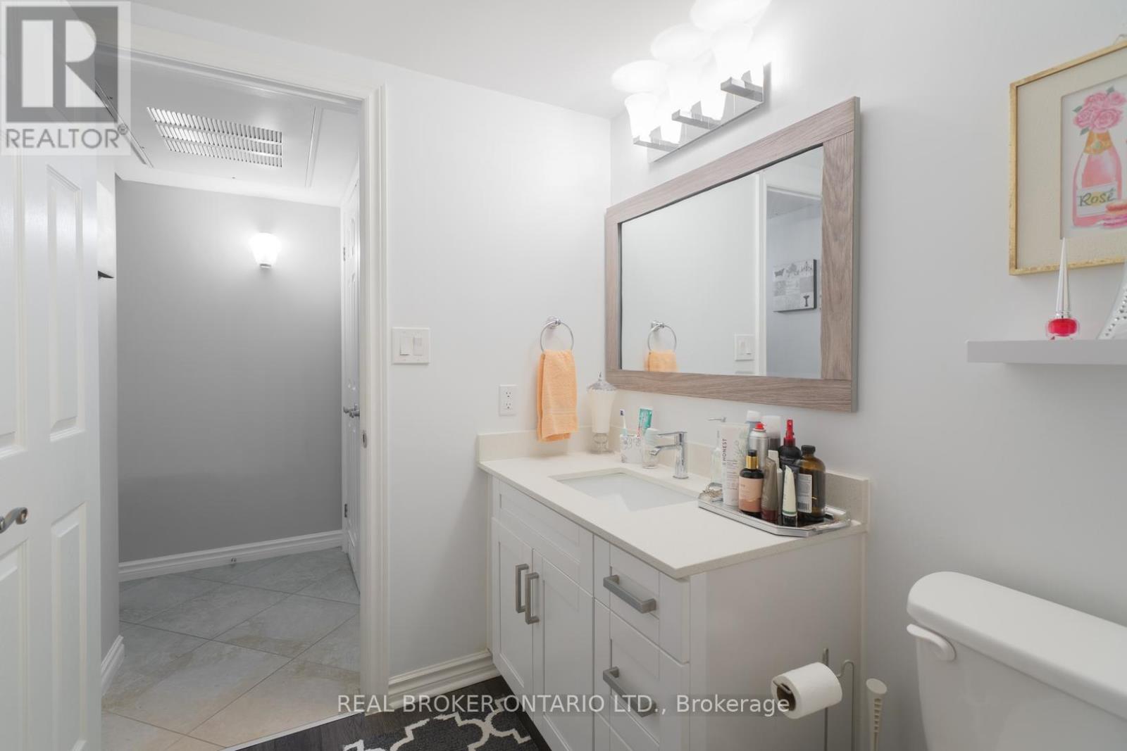 218 - 2040 Cleaver Avenue, Burlington, Ontario  L7M 4C4 - Photo 18 - W13052164