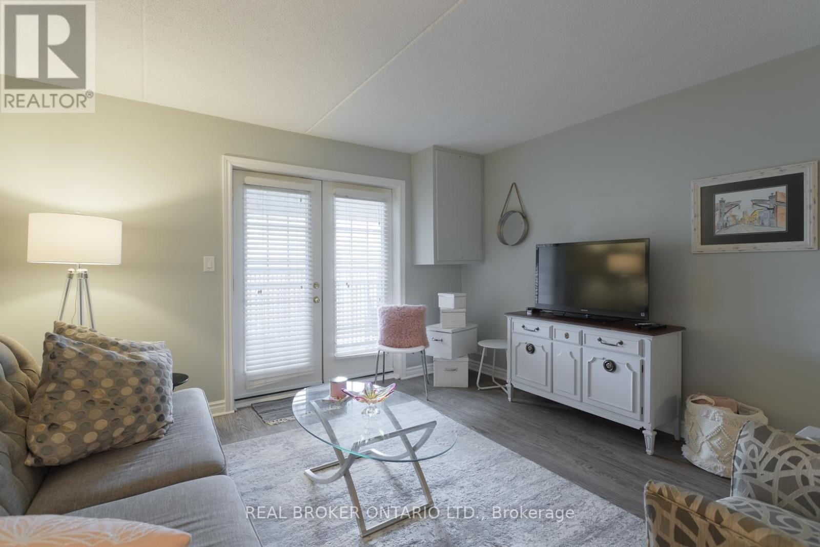 218 - 2040 Cleaver Avenue, Burlington, Ontario  L7M 4C4 - Photo 20 - W13052164